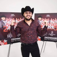Gerardo Ortiz prepara gira al lado de la Séptima Banda