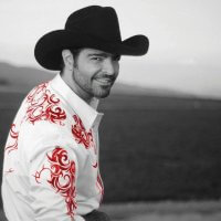 Pablo Montero reconoció a su hijo por una promesa