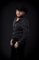 Cinco hits gruperos que ya deberías saberte