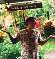 ¿En qué anda Regulo Caro?